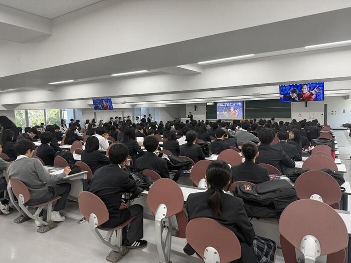 24期生 スタートアップ研修in大阪経済法科大学