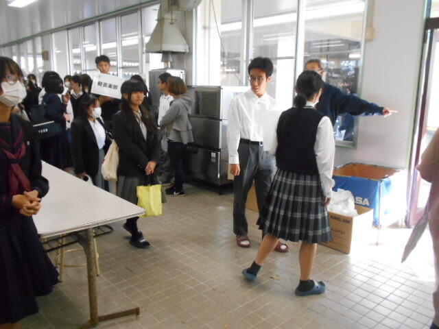 051028 学校説明会 (11).JPG