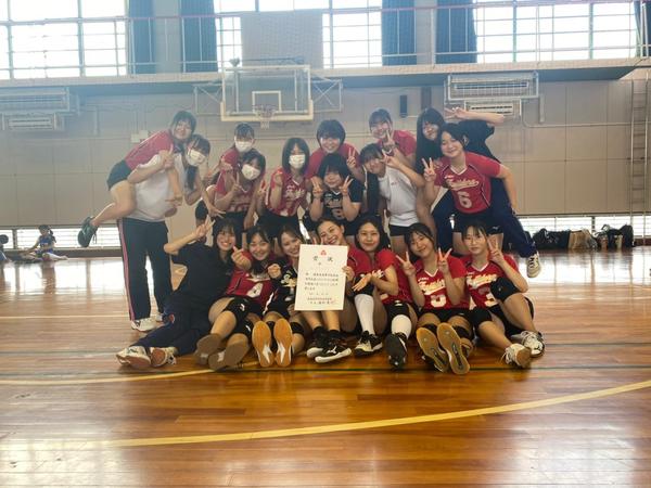 女子バレーボール3.jpg