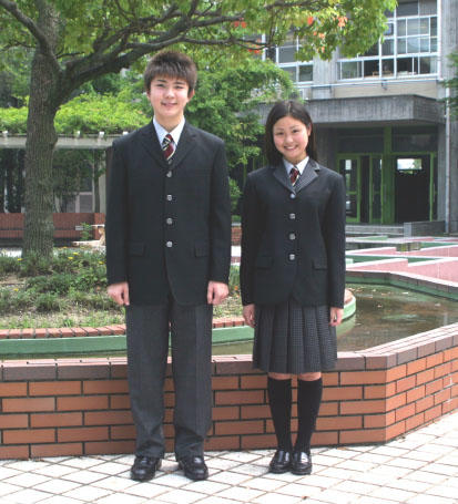 uniform1.jpg