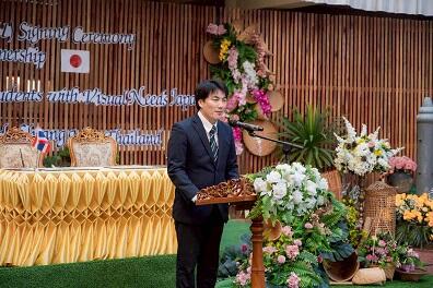姉妹校調印式2.jpg