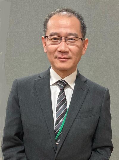芥川校長写真060403　.jpg