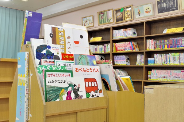 図書室.jpg