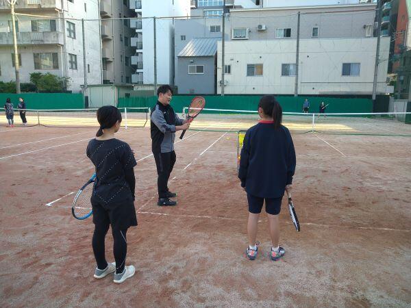 tennis0509_1.jpg