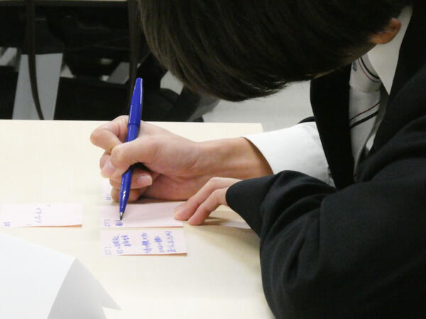 P1022684-2.jpg