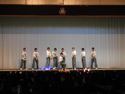 ダンス部校内ライブ３.JPG