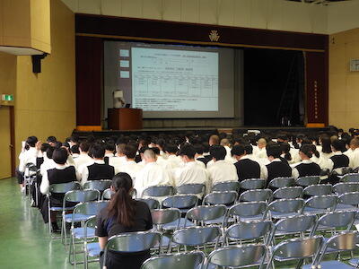 ２年選択科目説明会１.JPG
