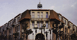 f5743e0541c4211.gif