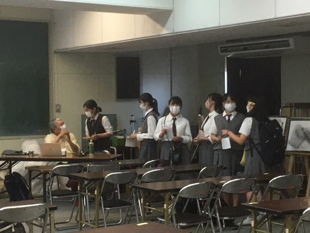 講評会2.png