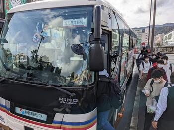 01bus.jpg