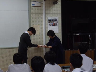 100_0021.JPG