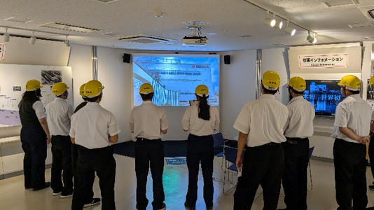 R063年工場見学_4.png