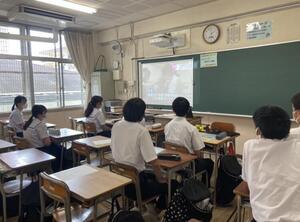 東三国中学校.jpeg