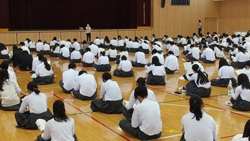 2年選択科目説明会１.png