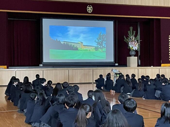 学年集会.jpg
