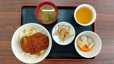 食堂１.png