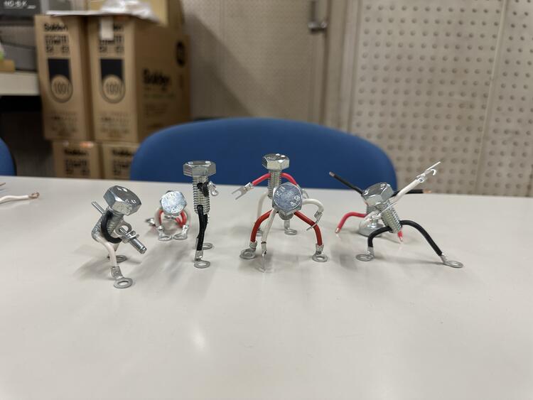 ねじロボット.JPG のコピー.jpg
