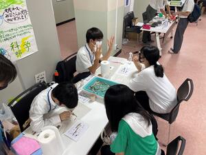 ８／２０科学部１－１.jpg
