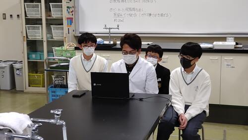 １０／３１　科学１－１.JPG