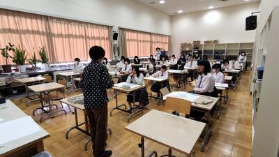 １１／２　参観芸術１年１.jpg