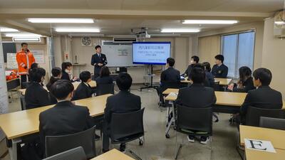 １／１５　ＪＲ清掃１.jpg