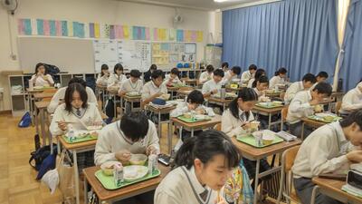 １０／１９　給食２Ｂ－２.jpg