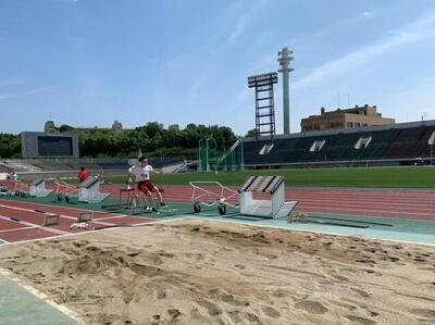 ５／２１　陸上２.JPG