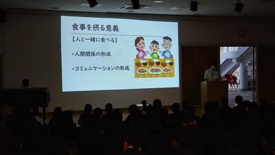 １１／６　食育講話２.jpg
