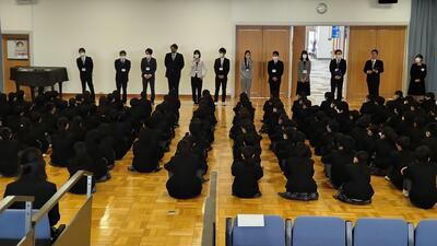 ４／１０　生徒集会１.jpg