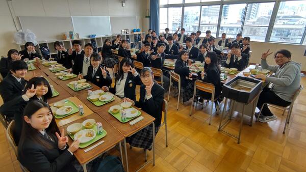 ３／１３　給食３Ｂ－１.jpg