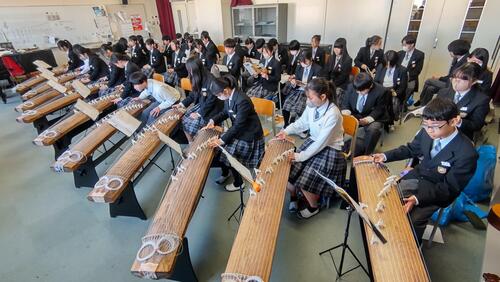 ３／１０　音楽１Ｂ－２.JPG