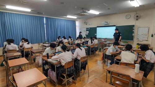 ９／２８　言語２年.jpg