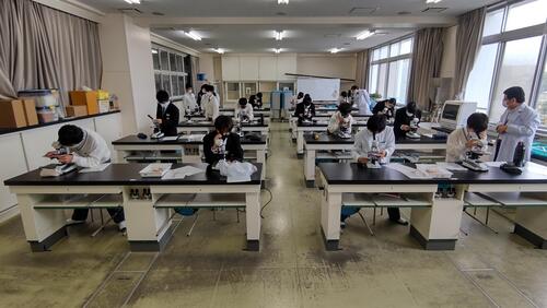 １０／２７　理工１－１.JPG