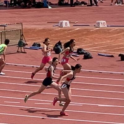 ４／８　陸上部２.jpg