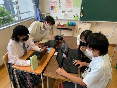 ９／２０　社会科の様子１－２.jpg