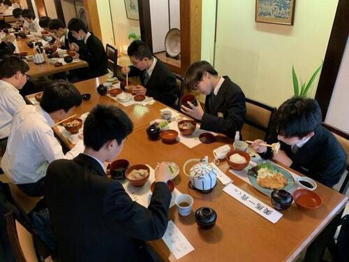 ５／１２修学旅行その９－１.jpg