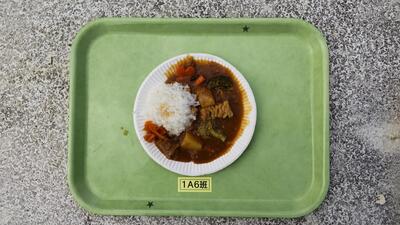 １１／１７　１Ａ６班カレー.jpg