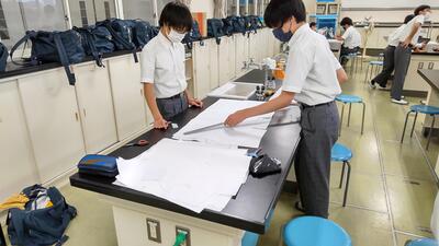８／３０　科学部１－１.jpg