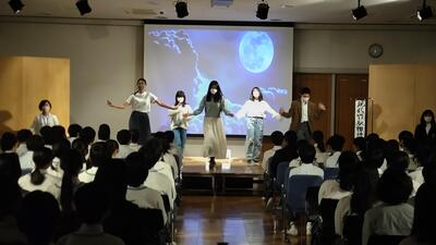 １０／２１　国語舞台１－２.JPG