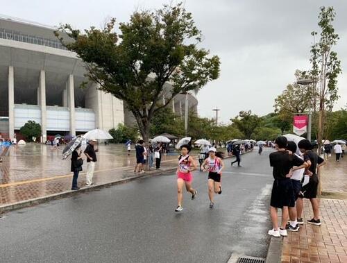 10/19 女子駅伝1.jpg