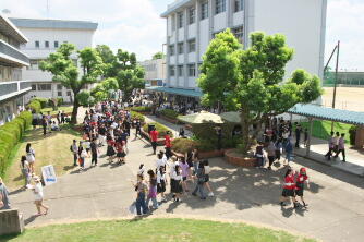 IMGP0803_中庭.jpg