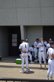 fe9465bc-ed11-44dd-a662-9d91f401107d.jpg
