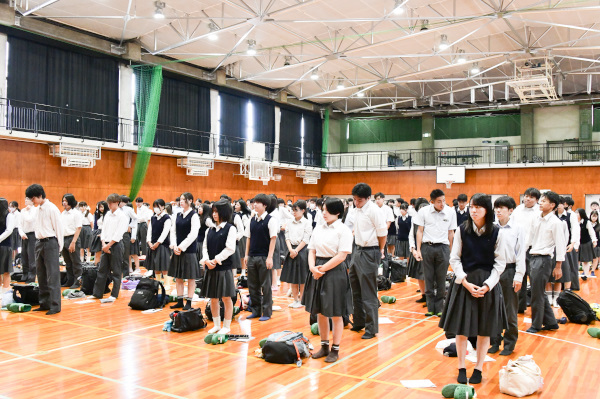 修学旅行結団式-7.jpg