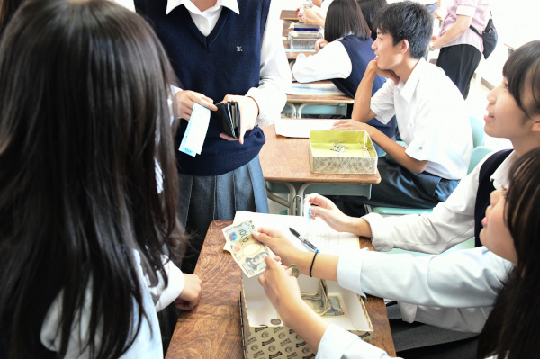 2026年 文化祭準備（金券販売）-1.jpg