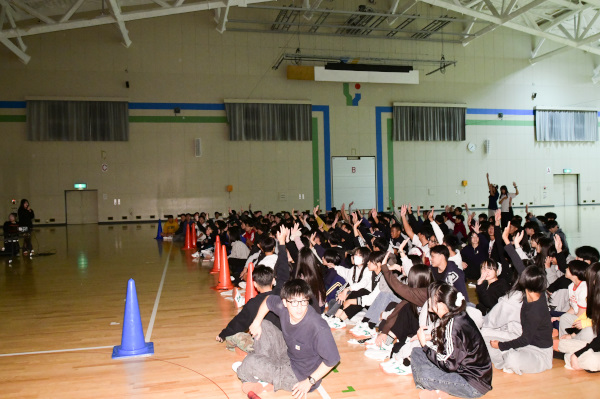修学旅行 ㉑（学年レク）-31.jpg