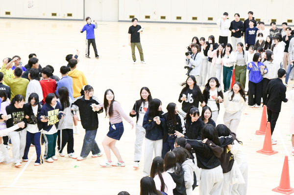 修学旅行 ㉑（学年レク）-152.jpg