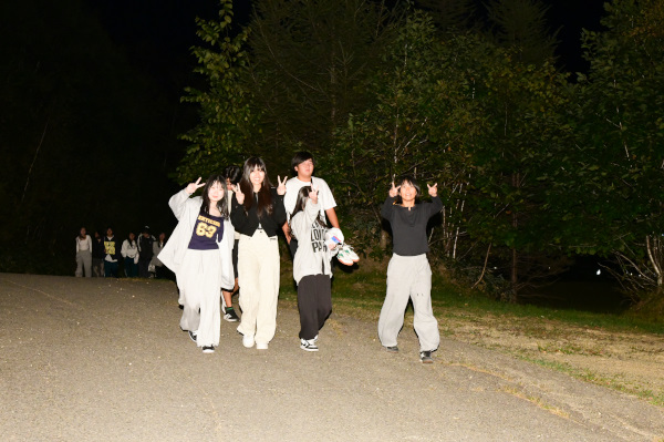 修学旅行 ㉑（学年レク）-5.jpg