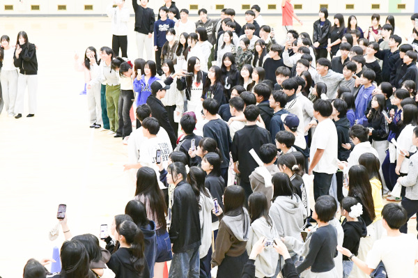 修学旅行 ㉑（学年レク）-149.jpg