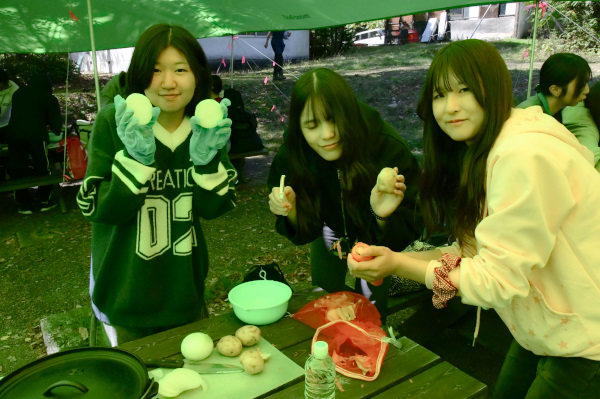 修学旅行速⑪(アウトドアクッキング)-10.jpg