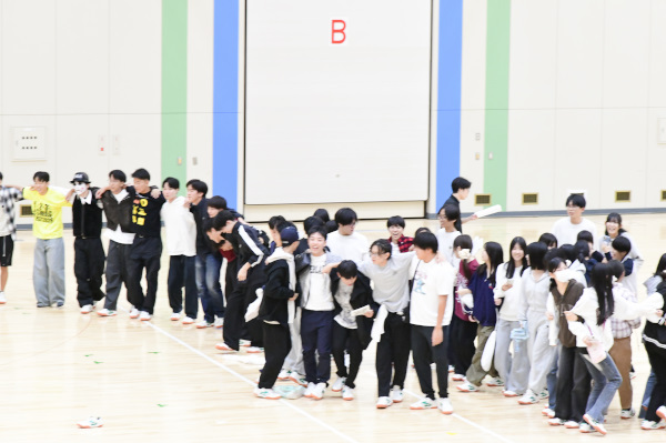 修学旅行 ㉑（学年レク）-170.jpg